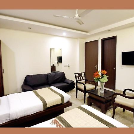 Hotel Paradise Inn-A Boutique Hotel Delhi Nueva Delhi Exterior foto