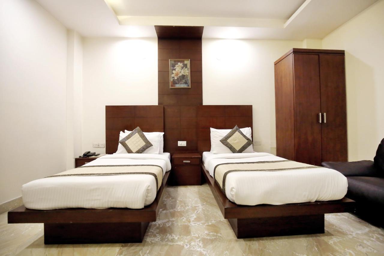 Hotel Paradise Inn-A Boutique Hotel Delhi Nueva Delhi Exterior foto