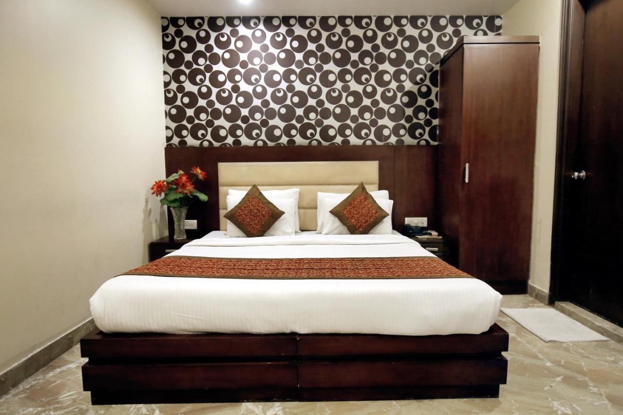 Hotel Paradise Inn-A Boutique Hotel Delhi Nueva Delhi Exterior foto